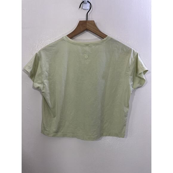 Lululemon Crewneck T-Shirt 8 Workout Pilates Basic Gym Minimalist Stretch Green - Picture 6 of 12